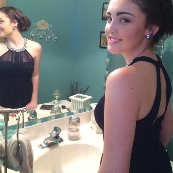 Prom Dress - Picture 3 of 5